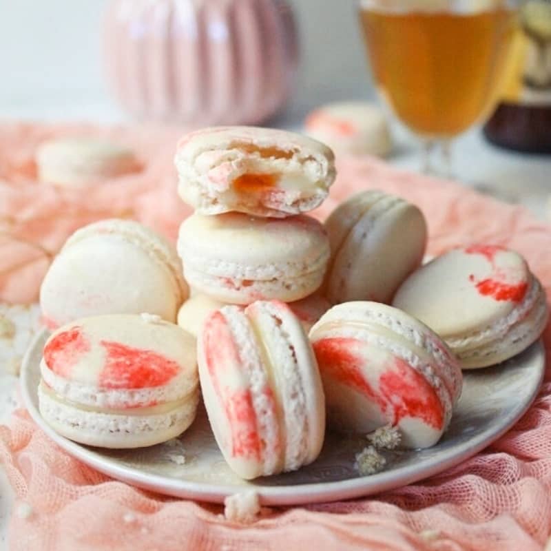 Macaron cidre et chocolat blanc